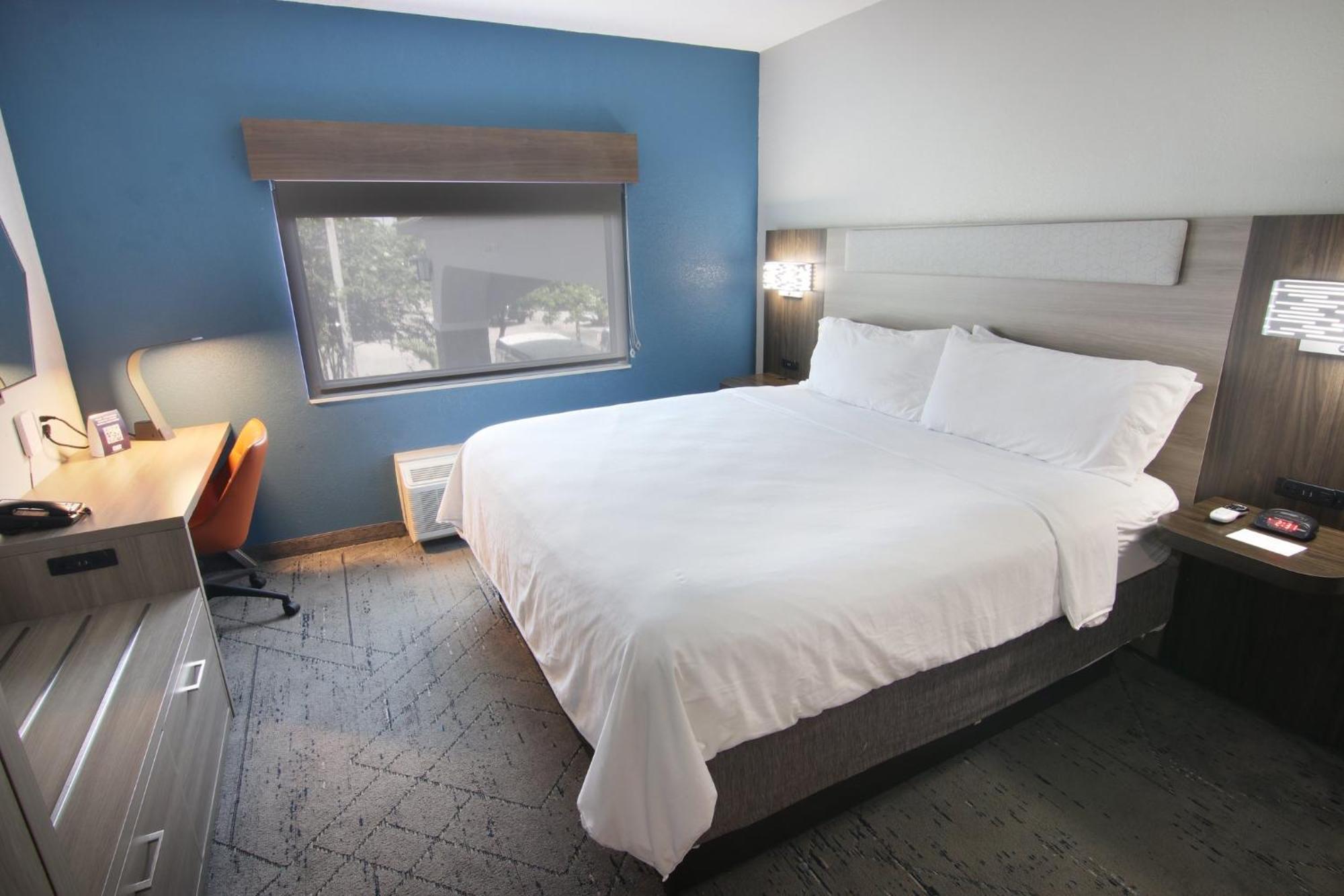 Holiday Inn Express And Suites Fort Lauderdale Airport West By Ihg Davie Exterior photo